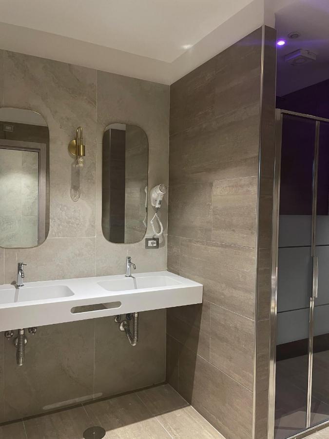 Smart Rooms Naples Exterior photo