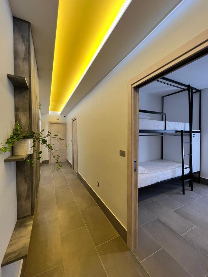 Smart Rooms Naples Exterior photo