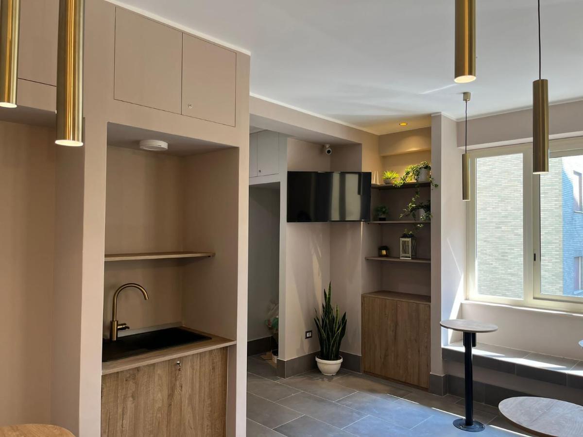 Smart Rooms Naples Exterior photo