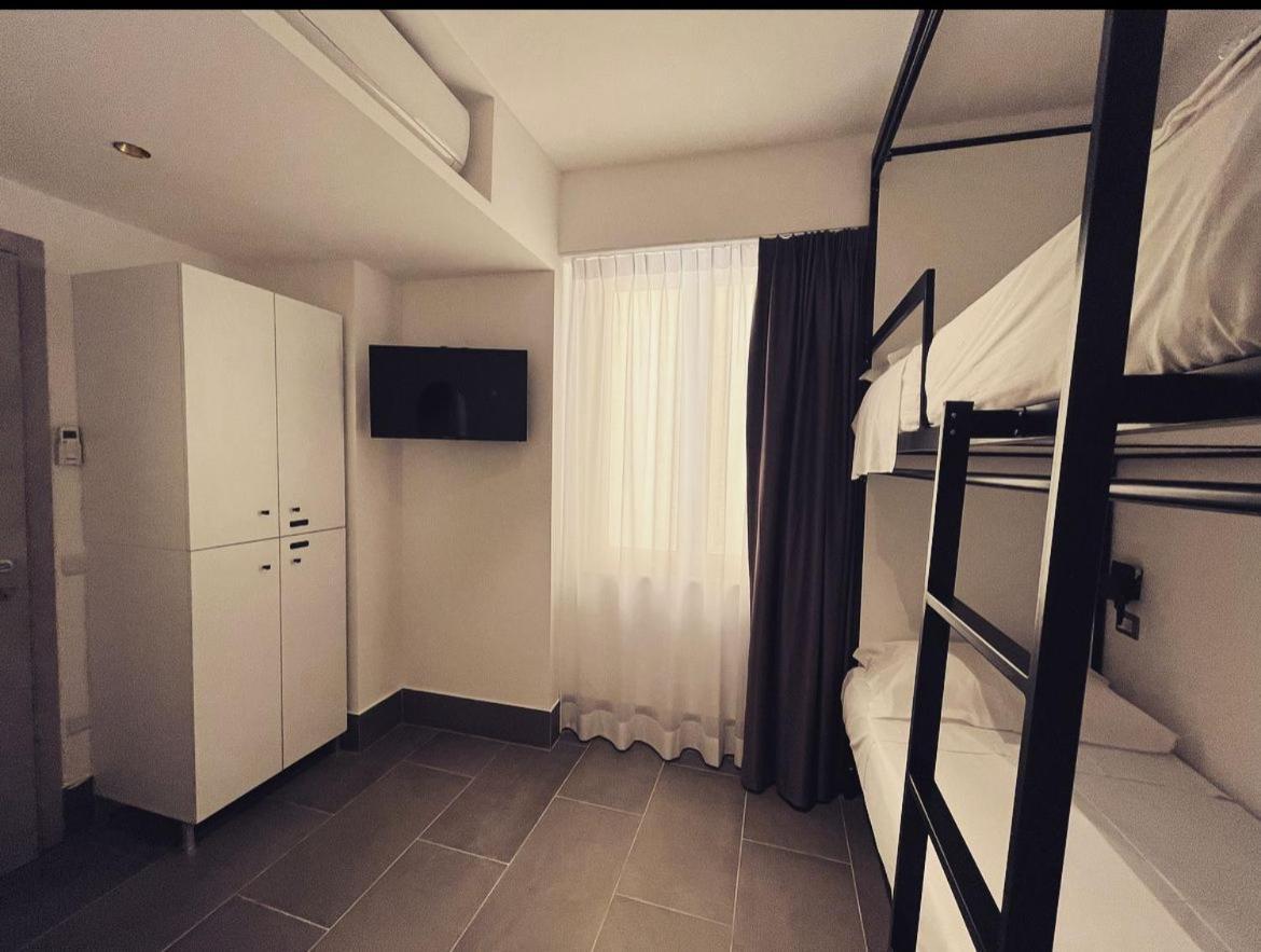 Smart Rooms Naples Exterior photo