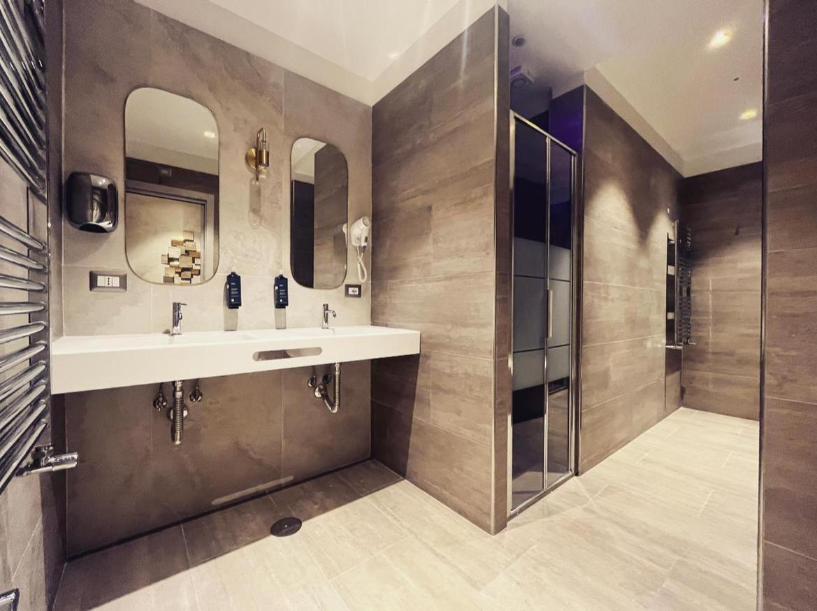 Smart Rooms Naples Exterior photo
